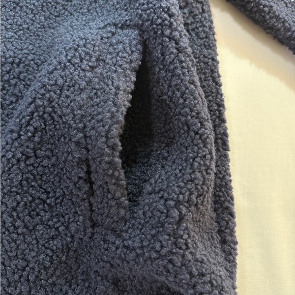 Vera Bradley Women's Teddy Fleece Pullover/ Navy Blue/ Quilted Panel Size Medium - Picture 11 of 14